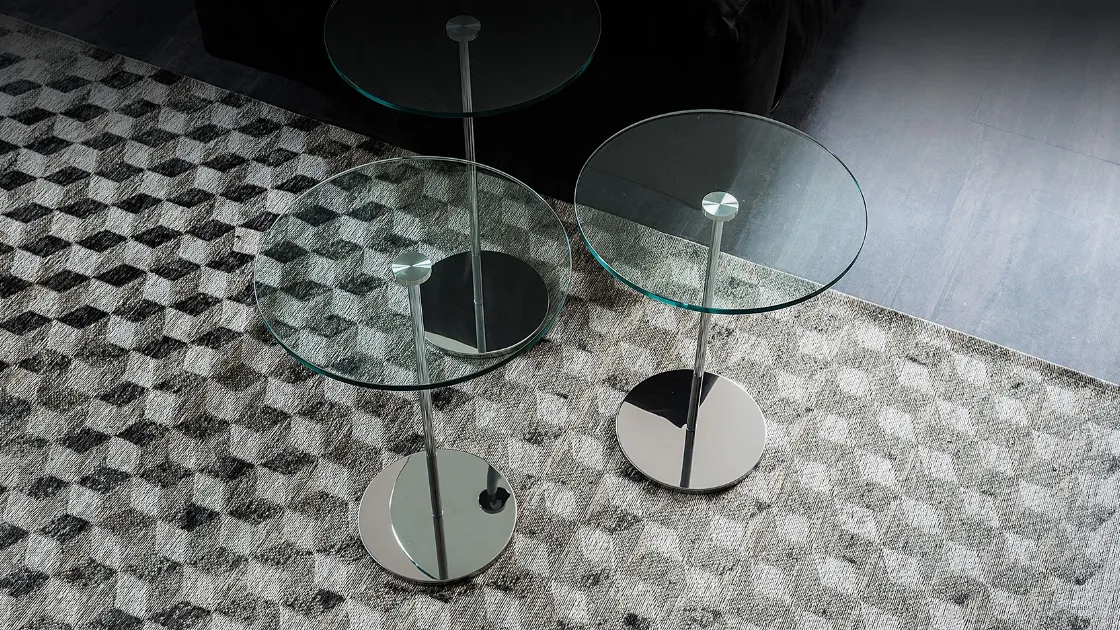 Tavolino con base in acciaio inox e top in cristallo trasparente Gliss di Cattelan Italia