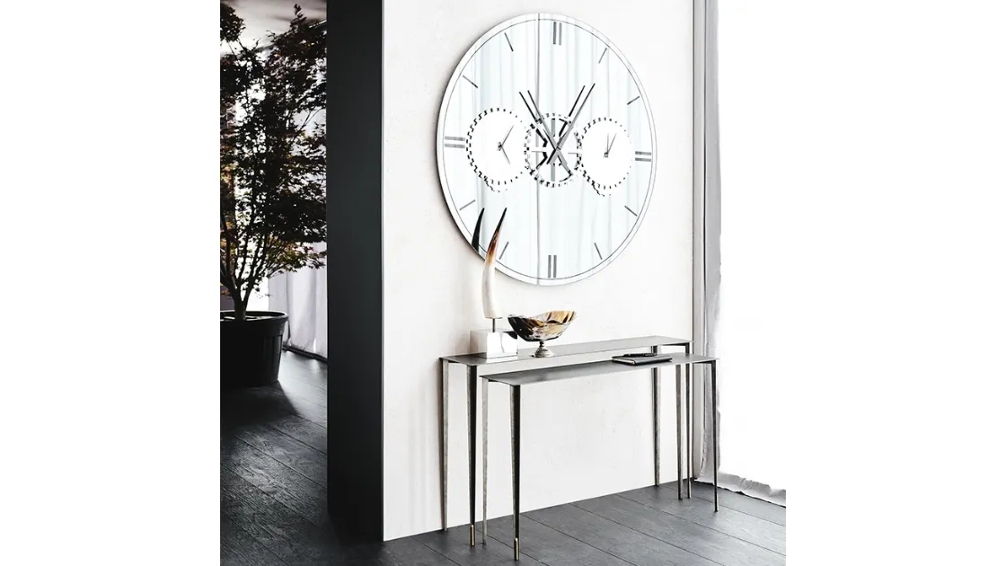 Specchio orologio Times in vetro con particolari in acciaio di Cattelan Italia