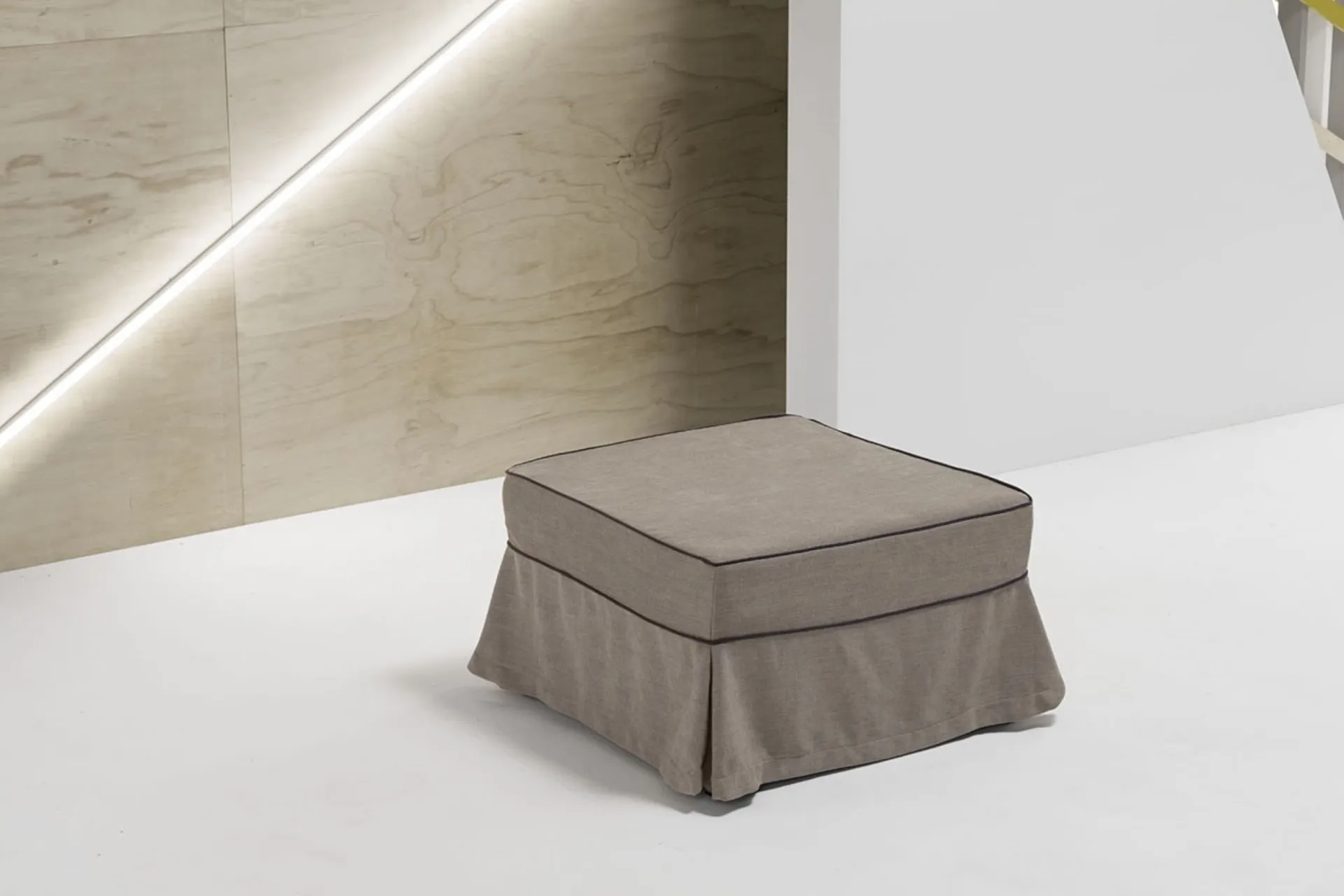 Pouf letto Chip di Dienne Salotti