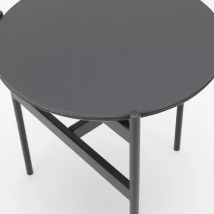 Tavolino rotondo Thor con top in ceramica con fondo in MDF e struttura in metallo verniciato di Stones