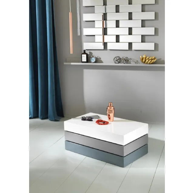 Tavolino Twist 3 in MDF composto da tre ripiani contenitori girevoli laccati, bianco, grigio chiaro e grigio scuro di Stones