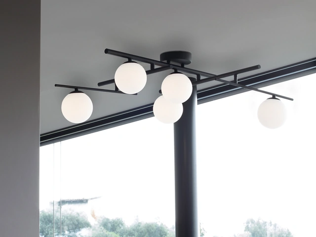 Lampada a soffitto Atlas di Ideal Lux