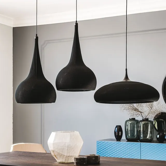 Lampada a sospensione con rivestimento in maglia Byblos di Cattelan Italia