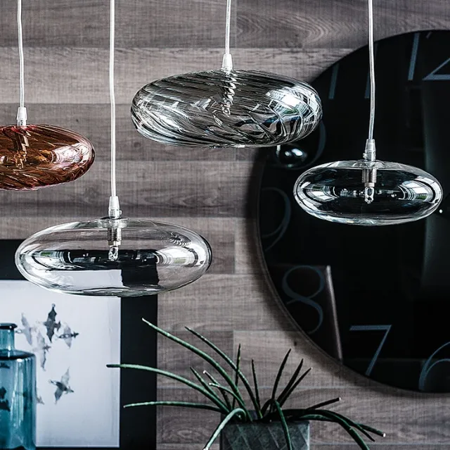 Lampada a sospensione con paralume in vetro borosilicato arancio o fumé Lim Z di Cattelan Italia