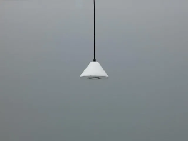 Lampada a sospensione Trilly in metallo Bianco di Stones