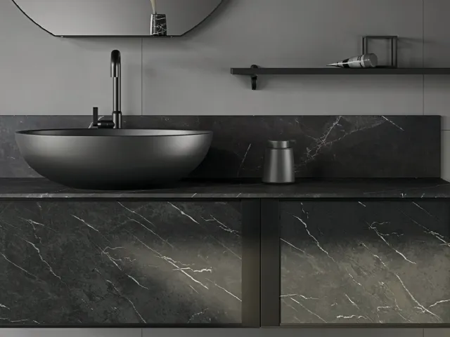 Mobile da Bagno sospeso in legno con pensili e mobile a terra in laccato bianco lucido con lavabo in ceramica JACANA LUXURY JA32 di Compab