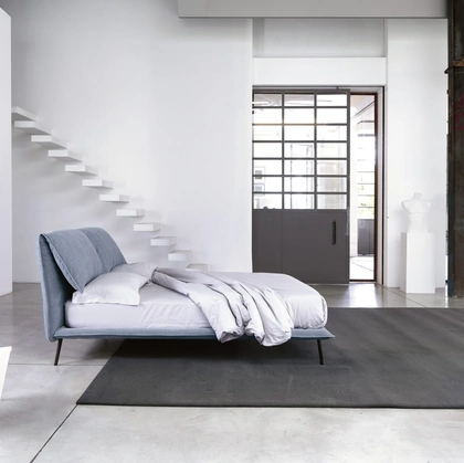 Letto in tessuto imbottito Eos di Noctis