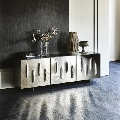 Madia in legno con ante bombate in cristallo specchiato bronzo Carnaby di Cattelan Italia