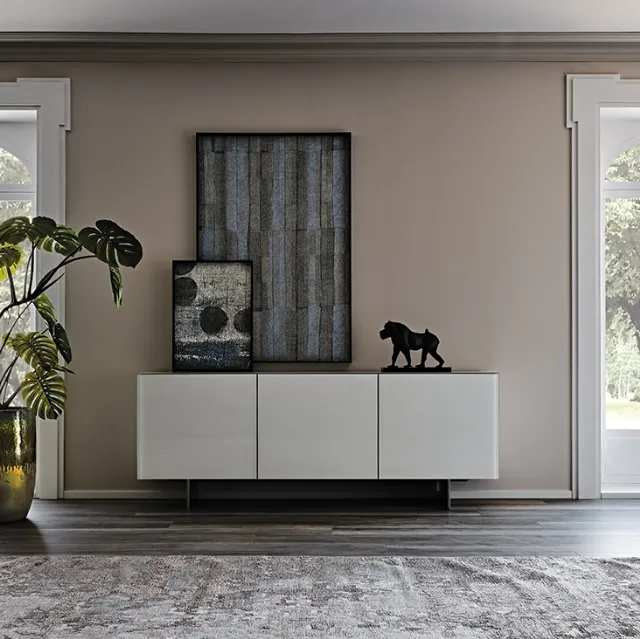 Madia in legno laccato opaco e ante in cristallo verniciate Focus di Cattelan Italia