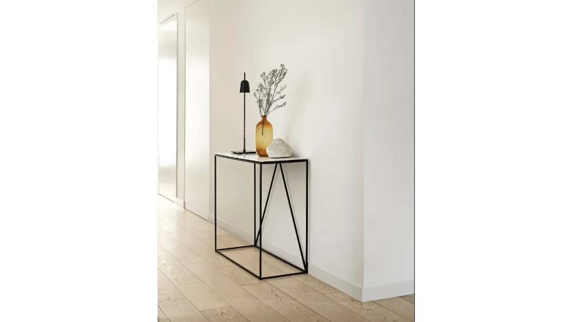 Mobile ingresso Thin con top in ceramica e base in metallo di Calligaris