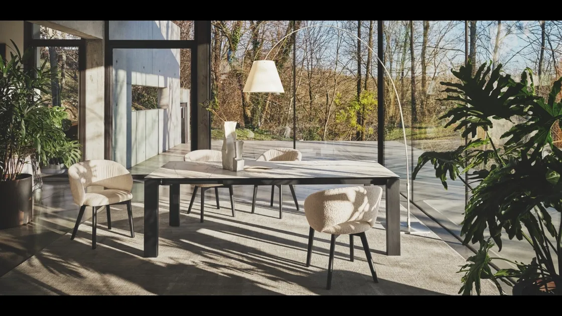 Sedia Anime in tessuto imbottito di Calligaris