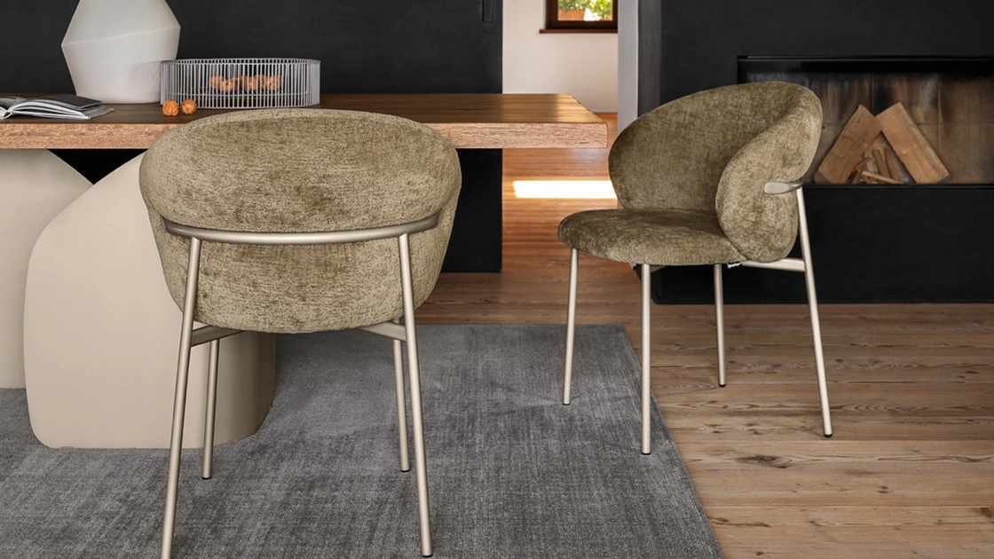 Sedia in tessuto con gambe in metallo Oleandro di Calligaris