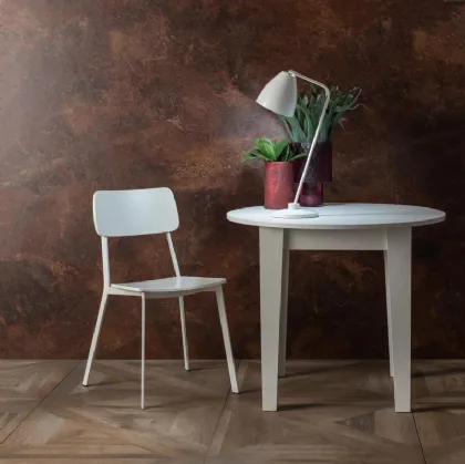 Sedia Woody in legno laccato bianco e metallo di Stones
