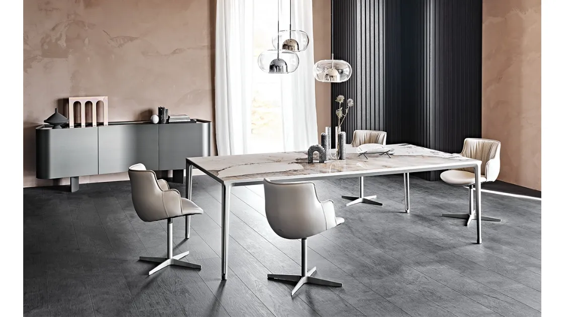 Tavolo con piano in ceramica effetto marmo Boulevard Keramik di Cattelan Italia