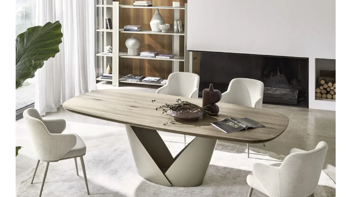Tavolo Calla con piano in legno di Calligaris