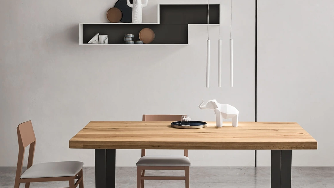 Tavolo Strong in legno massiccio di Maronese