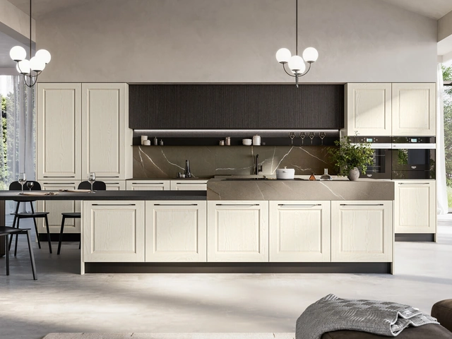 Cucina Classica in frassino bianco con isola Asolo di Arredo3
