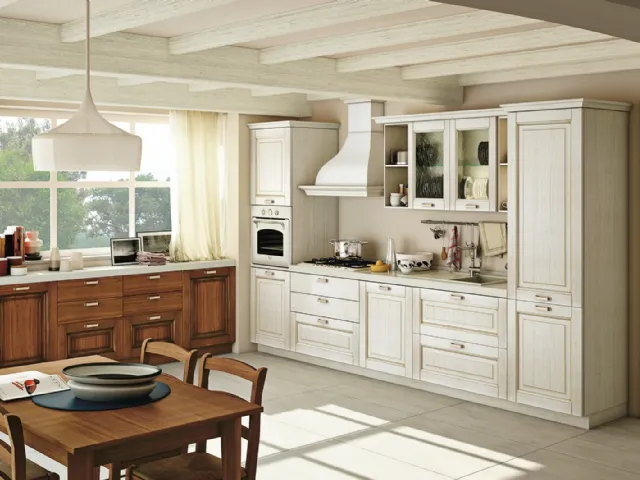 Cucina Classica Oprah in massello tinto Noce e Bianco Antico di Creo