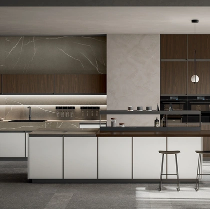 Cucina Moderna con isola Kronos 02 in pet bianco e laminato noce di Arredo3