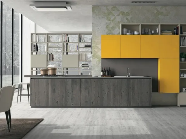 Cucina Moderna con penisola in Rovere e vetro Oltre 04 di Lube