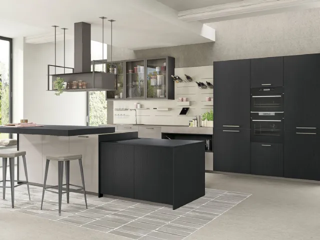 Cucina Moderna con isola Tablet Wood 01 in Rovere Nero e laccato lucido Ardesia di Creo