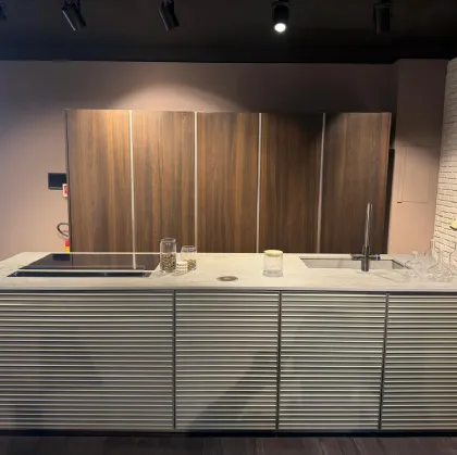 PREZZO OUTLET PER UNA CUCINA UNICA
