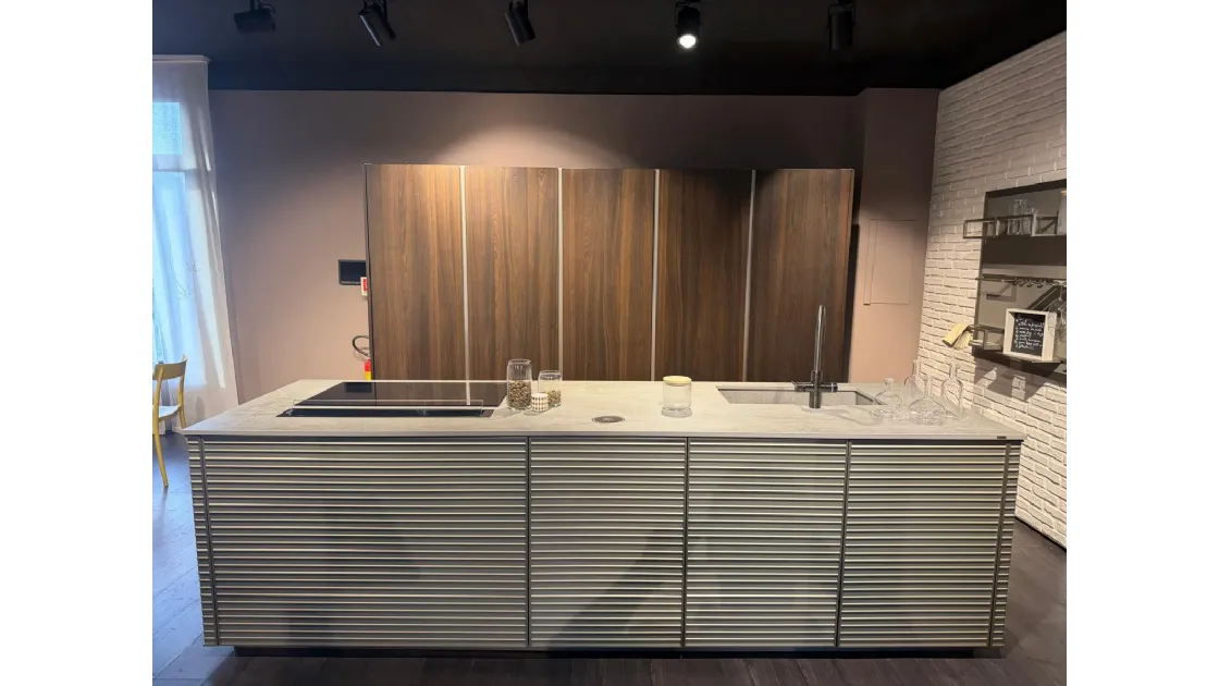 PREZZO OUTLET PER UNA CUCINA UNICA