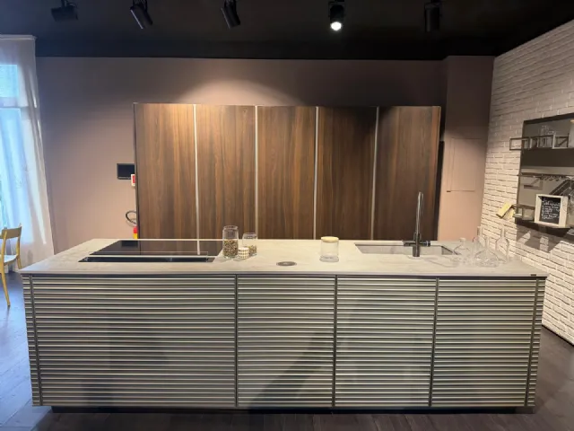 PREZZO OUTLET PER UNA CUCINA UNICA