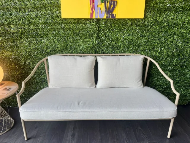 Divano 2 posti COMO by EMU – Eleganza outdoor in pronta consegna