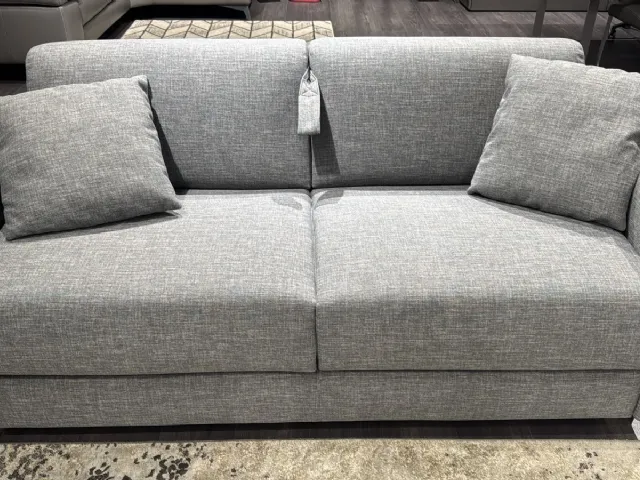 Modern Dienne Salotti – Design Compatto, Comfort Straordinario