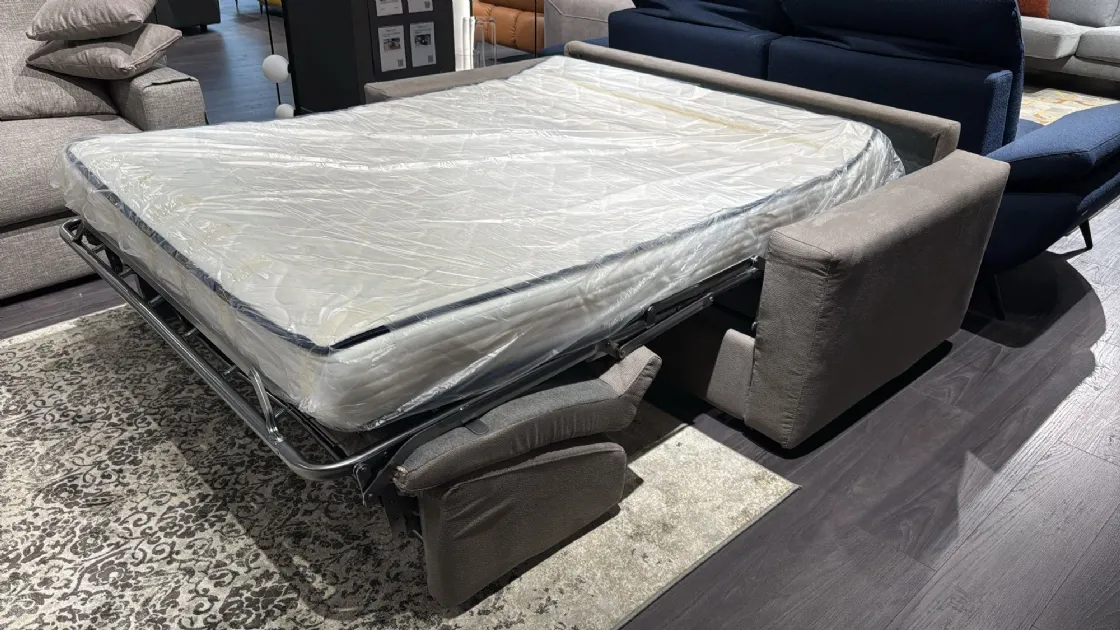 Divano Letto Pashà Gamma Salotti – Eleganza e Comfort in Pronta Consegna