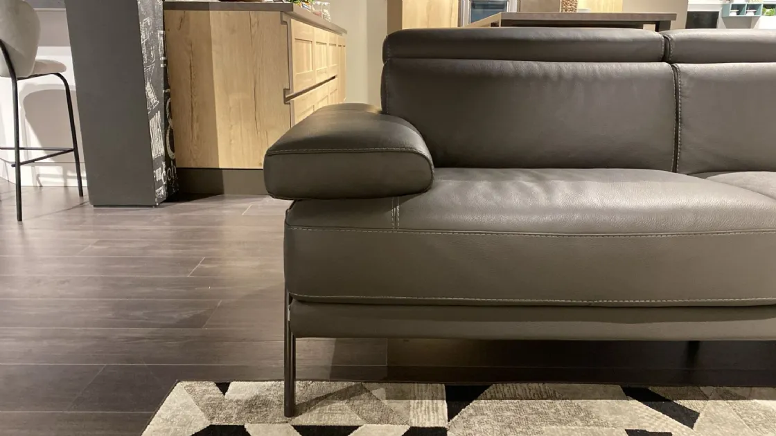 Linea moderna, design originale in outlet 