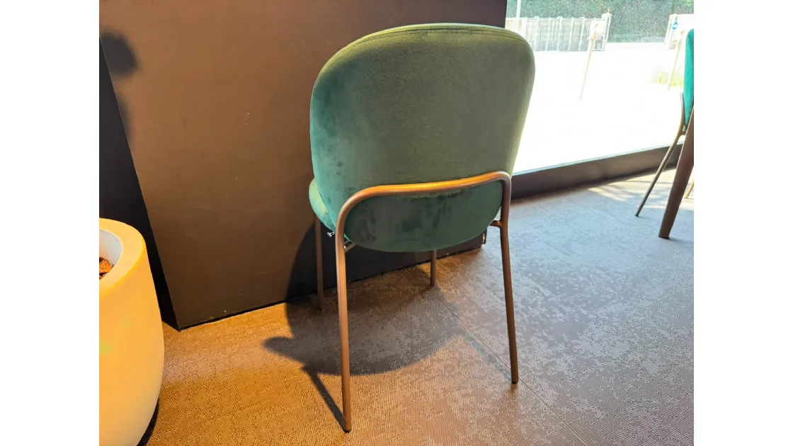 Cozy Mid: il design che accoglie con eleganza