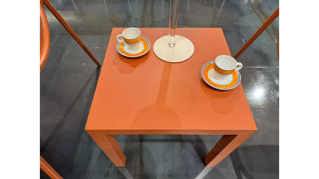 Tavolino Round – Eleganza essenziale per l’outdoor