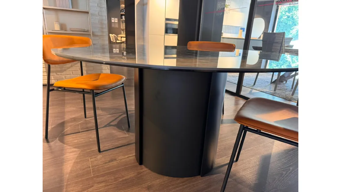 Calligaris YOROI – Tavolo Fisso Ø 140 cm | Design iconico e raffinatezza assoluta
