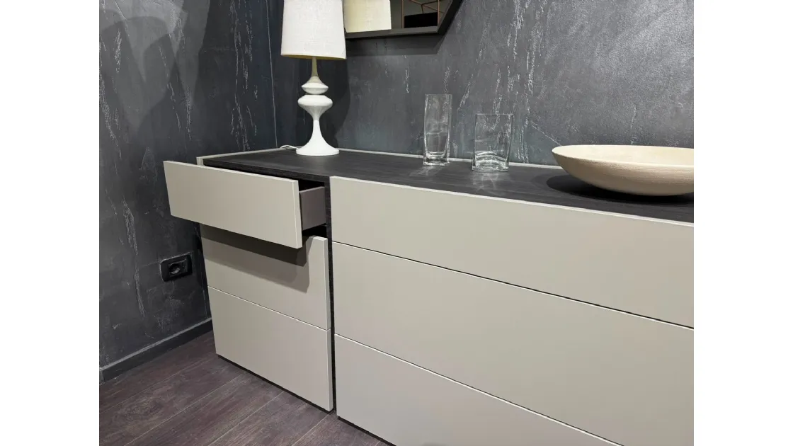 Eleganza materica e geometrie contemporanee