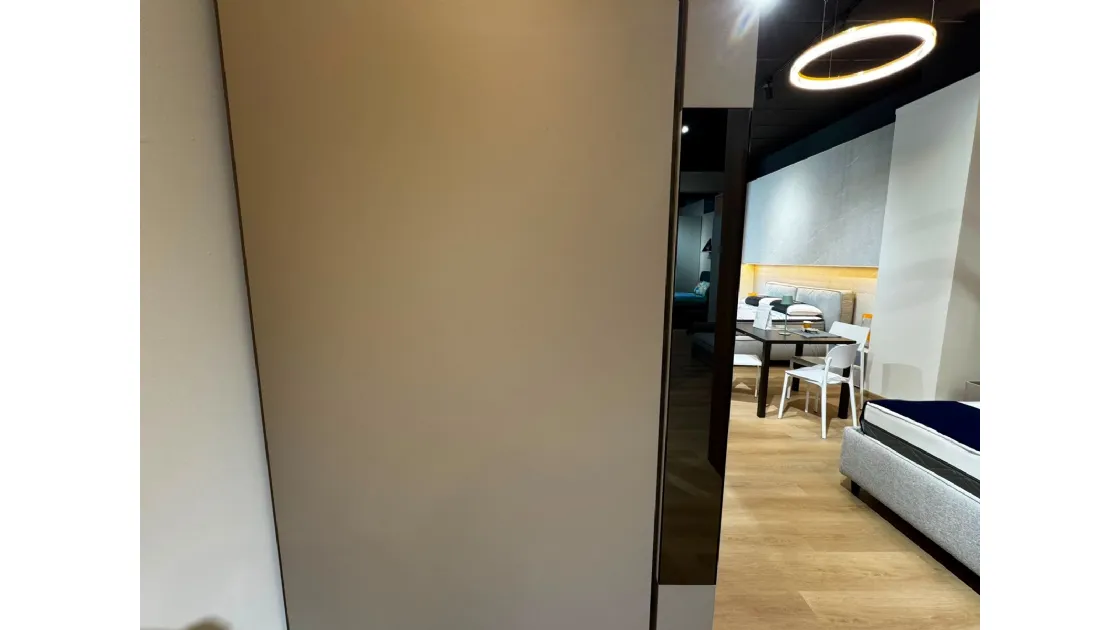 Armadiatura Wall New di Maronese, design e funzionalità senza tempo