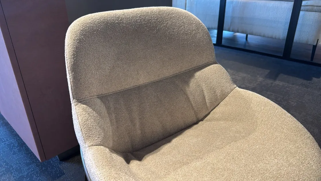 L’Eleganza Avvolgente che Trasforma il tuo Living