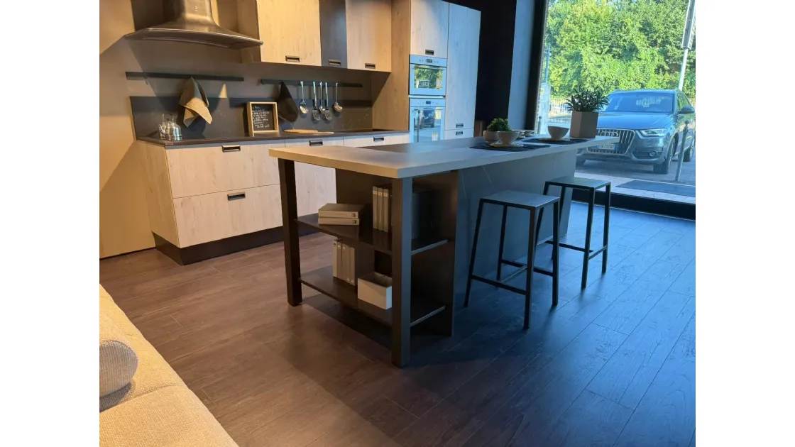 Cucina Kyra Outlet con Elettrodomestici Whirlpool e Top Dekton Kelya - Offerta Imperdibile!