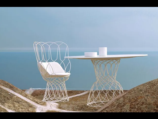 Tavolo e Poltroncina Re-Trouvé di Emu